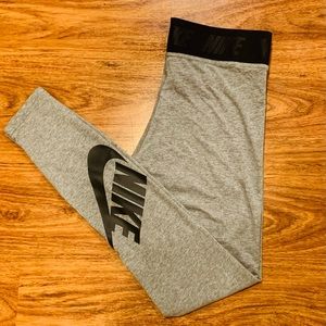 Nike Running Workout Pants Size Medium